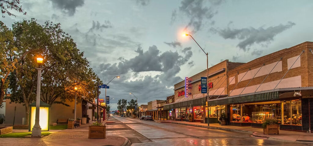 Street view of historic downtown Florence